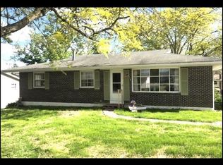 1416 Primrose Ln, Macon, MO 63552
