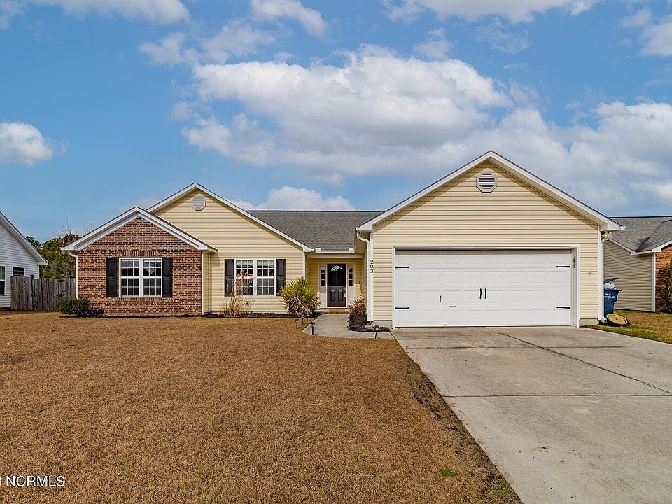 1st image of 203 Wynbrookee Ln