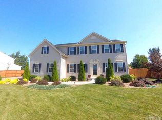 6396 Rebecca Rd, Lockport, NY 14094