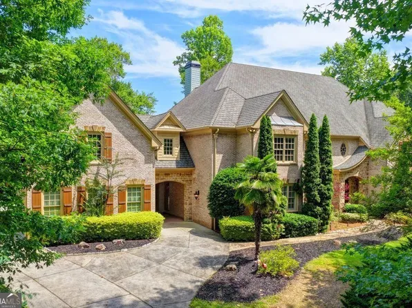 5505 Long Island Dr NW, Sandy Springs, GA 30327