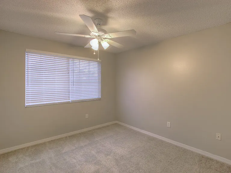 9070 SW 157th Pl — Photo 12