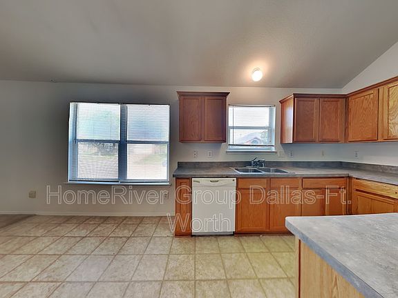 4th image of 1902 Marble Falls Ln