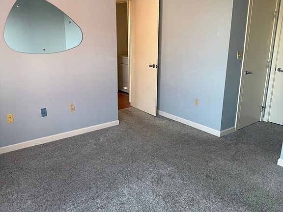 4th image of 50 Watertown St APT 610