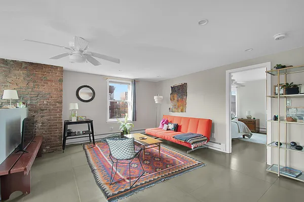 Sold by Compass | media 7