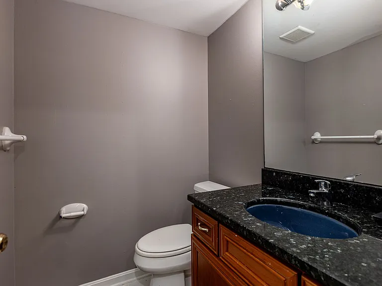 3291 Shadylake Dr — Photo 32