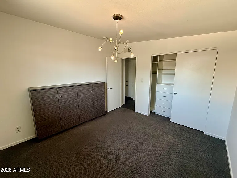 3702 E Paradise Dr — Photo 15