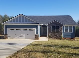 140 Good Rd, Landrum, SC 29356