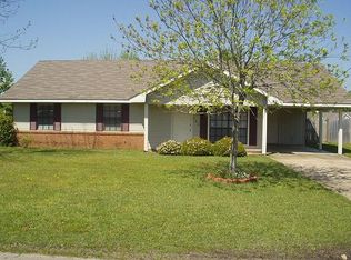 242 Green Hollow Cir, Columbus, MS 39705