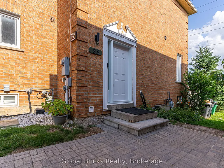 85 Millstone Dr — Photo 40