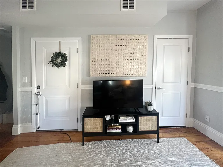 63 Leyden St #2 — Photo 6