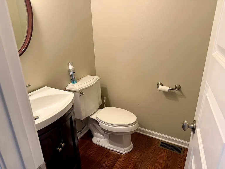 3053 Woodale Cir — Photo 18