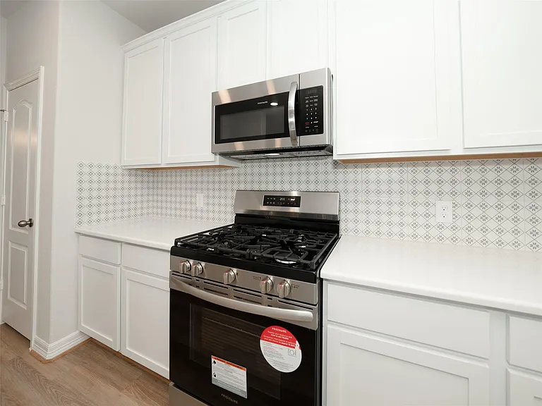 8231 Red Shinner Way — Photo 30