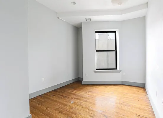 Rented by Brooklyn Group | media 23