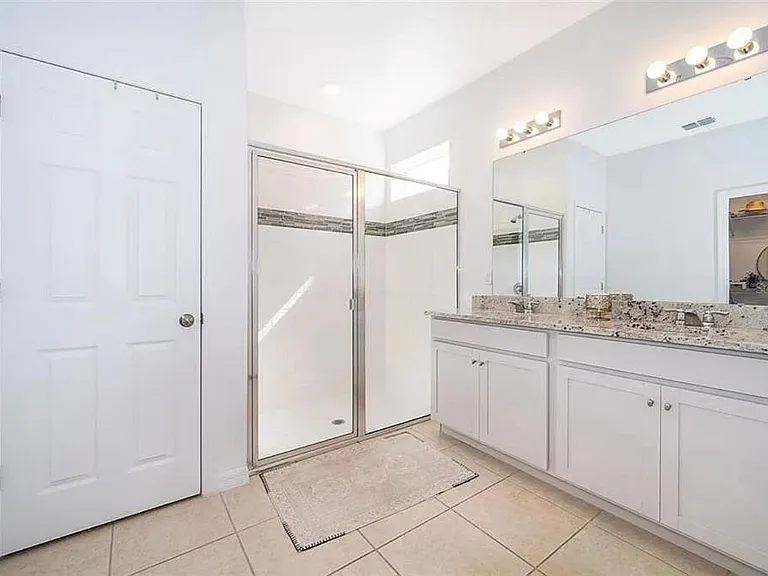 2514 Volunteer Ave — Photo 15