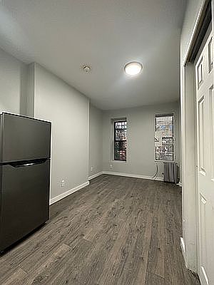 5th image of 422 W 56th St APT 3
