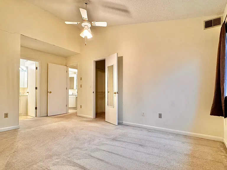 125 Turtle Creek Rd #11 — Photo 17