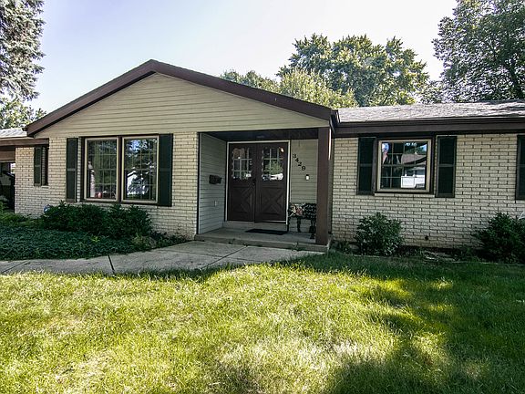 2nd image of 3429 Belmont Ct
