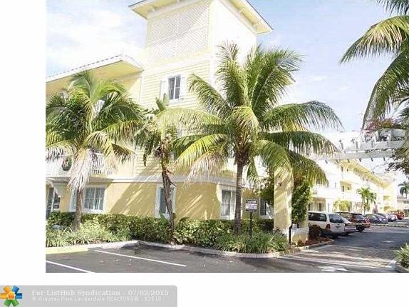 2nd image of 150 NE 15th Ave APT 338