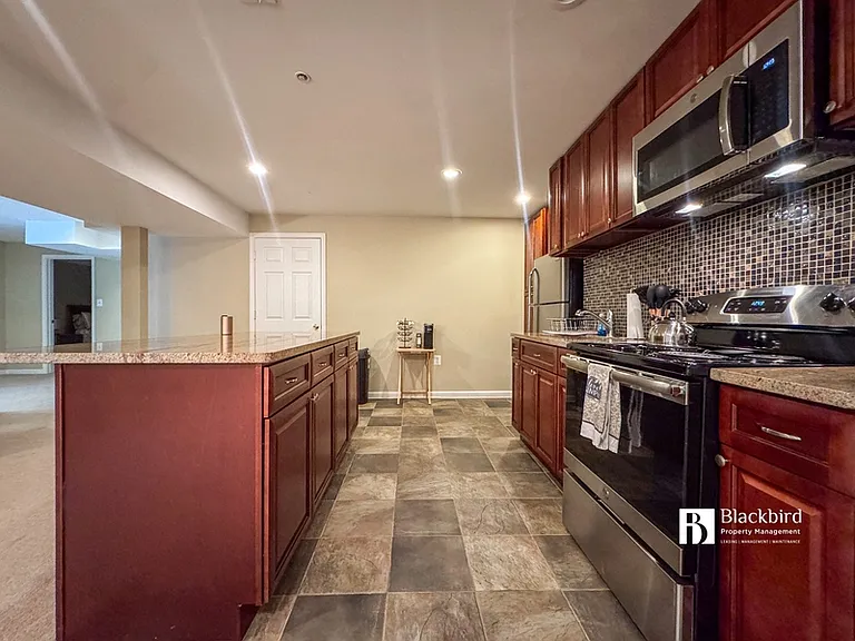 13615 Tree Leaf Ct — Photo 10