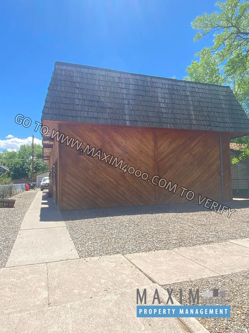 Building Photo - 209 Teller Avenue