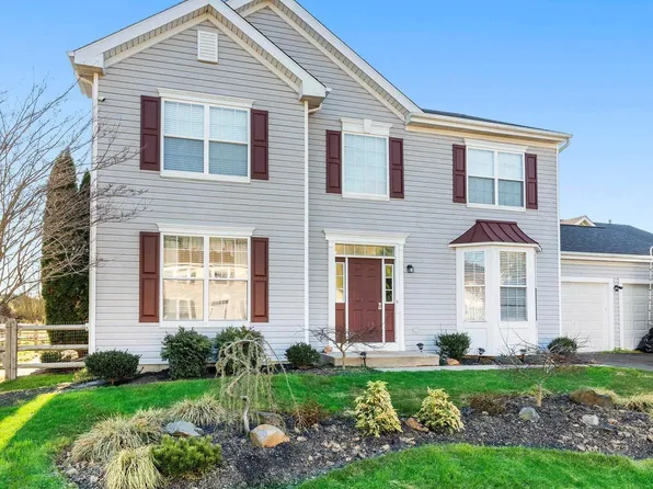 25 Catherine Ct, Bear, DE 19701