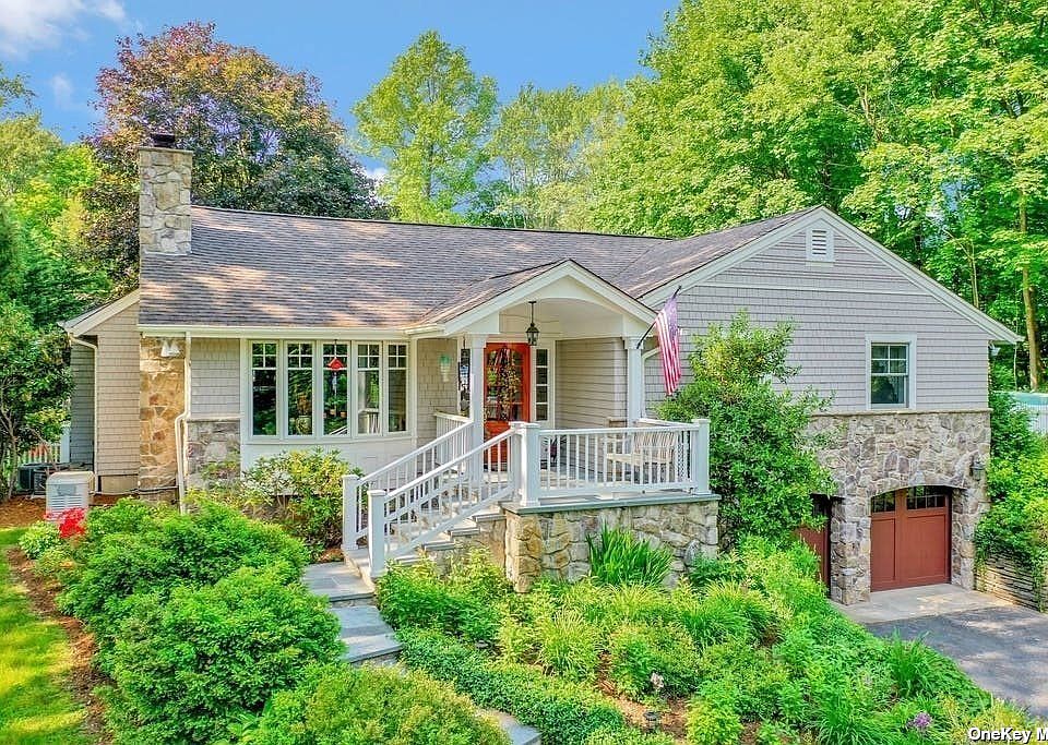 19 Golf Lane, Huntington, NY 11743 Zillow