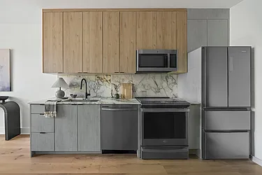 726 Madison Street, #4A