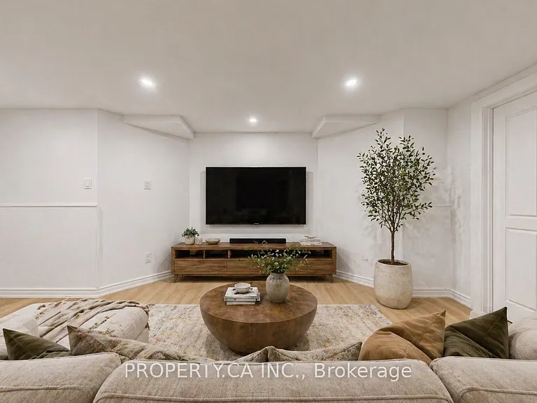 1469 Brentano Blvd — Photo 3