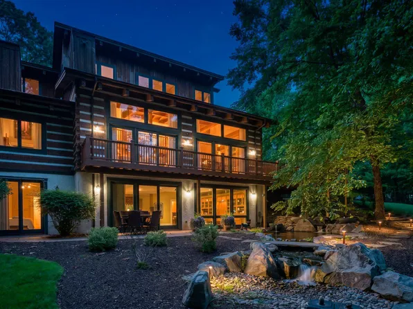 1850 Chautauqua Trl, Malvern, PA 19355