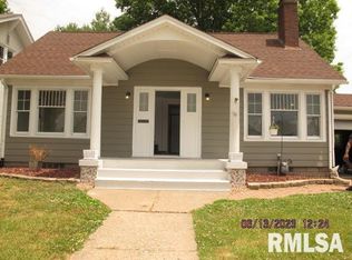 2205 24 1/2 St, Rock Island, IL