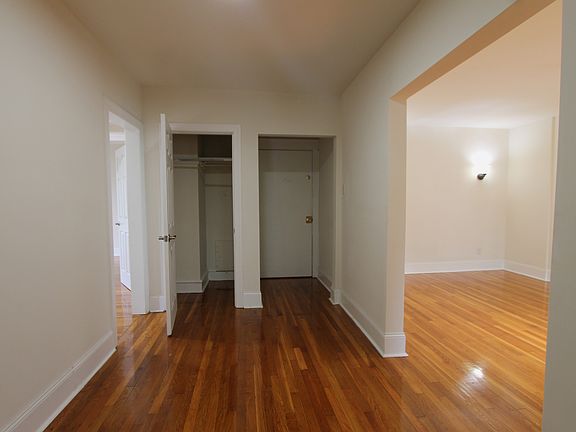 5th image of 6640 Sprague St #2B-1Ba-1175Sqft