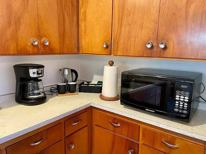 1725 W 25th Ave — Photo 11