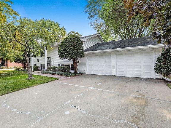 3rd image of 6017 Bethia Lane