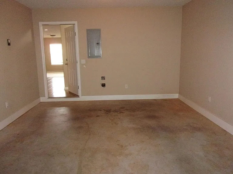 127 Winterberry Way — Photo 18
