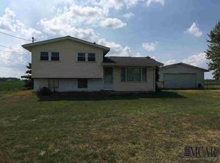 15195 Strasburg Rd, Monroe, MI 48161