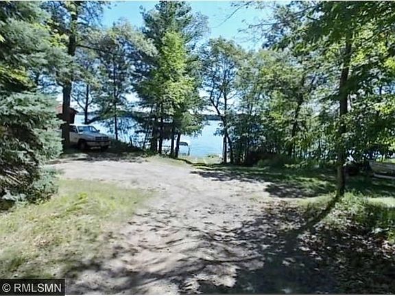 2nd image of 10041 Tall Oaks Trl