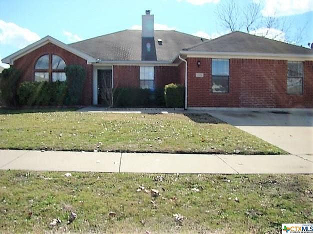 1st image of 2706 Westwood Dr