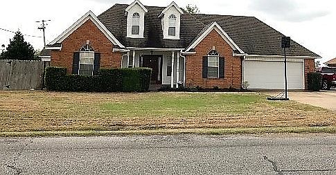1st image of 656 White Oak Dr
