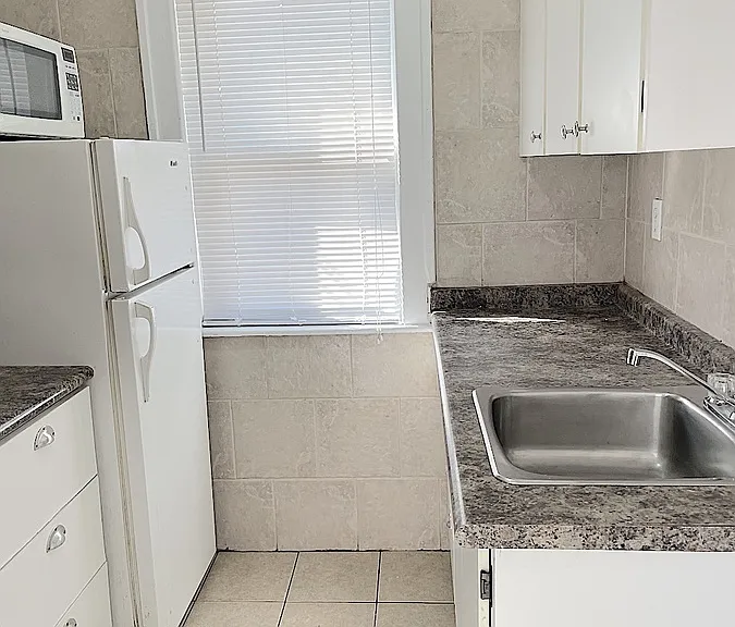 359 Hanna St W #2 — Photo 19