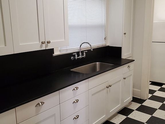2nd image of 220 Quincy Ave APT H