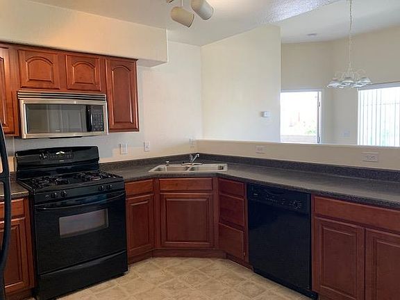 5th image of 9303 Gilcrease Ave Unit 2202