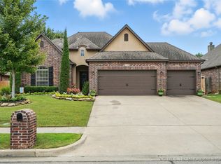 3140 E 143rd St S, Bixby, OK 74008