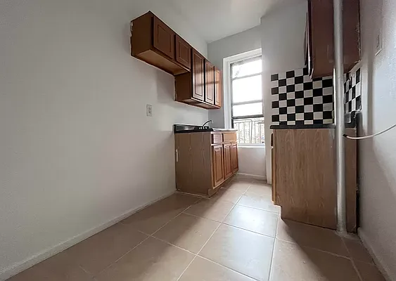 Rented by Elegran | media 9