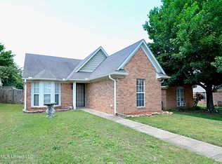 5521 Bradley Dr, Southaven, MS 38671