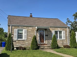 88 Cambridge Dr, East Hartford, CT 06118