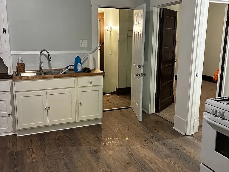 2101 Liberty St #2 — Photo 2