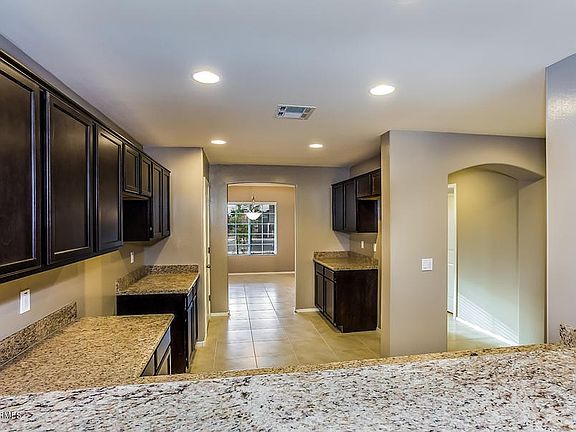 7217 N 77th Dr-7
