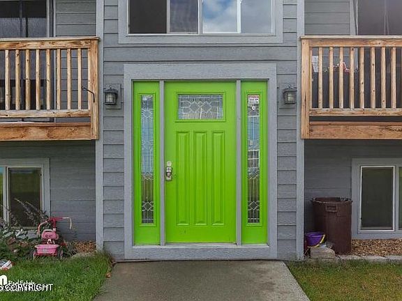 3rd image of 4136 San Roberto Ave