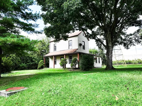 318 Bank Ave, Cincinnati, OH 45217