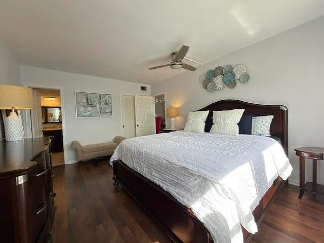 29 Yacht Club Dr #306 — Photo 14